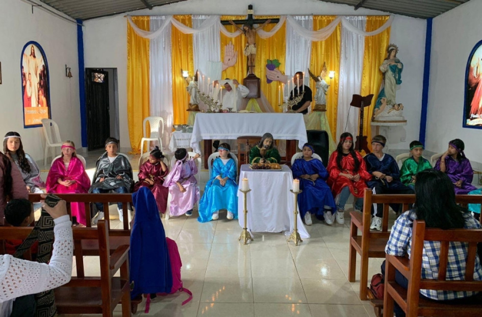 En la capilla la Inmaculada de la vereda Loma Hermosa (Pácora) se hizo la Última Cena con el protagonismo de los niños para mostrarles la palabra y el amor por la doctrina cristiana y poniéndolos como ejemplo de vida.
