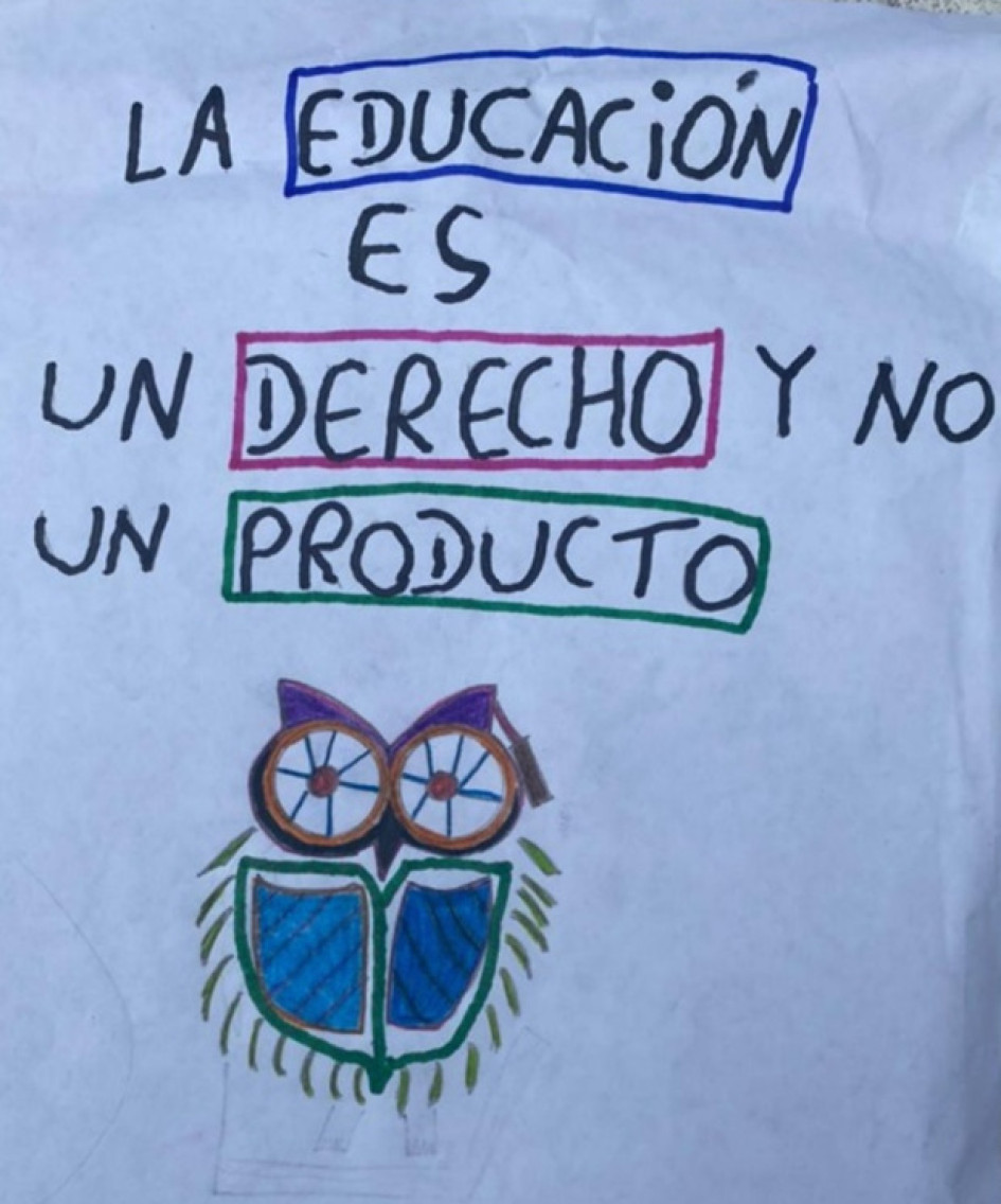 En el colegio del Kilómetro 41, vereda ubicada a un lado de la vía Manizales-Medellín, entraron ayer en cese de actividades para exigir docente de sociales.