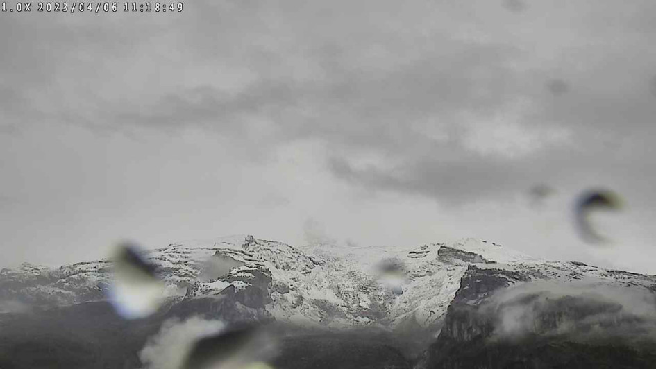 Vista del volcán Nevado del Ruiz este jueves. 