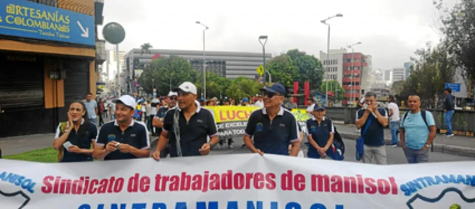 Sindicatos de varias empresas de la ciudad participaron en la jornada en la que no hubo problemas de desorden público.