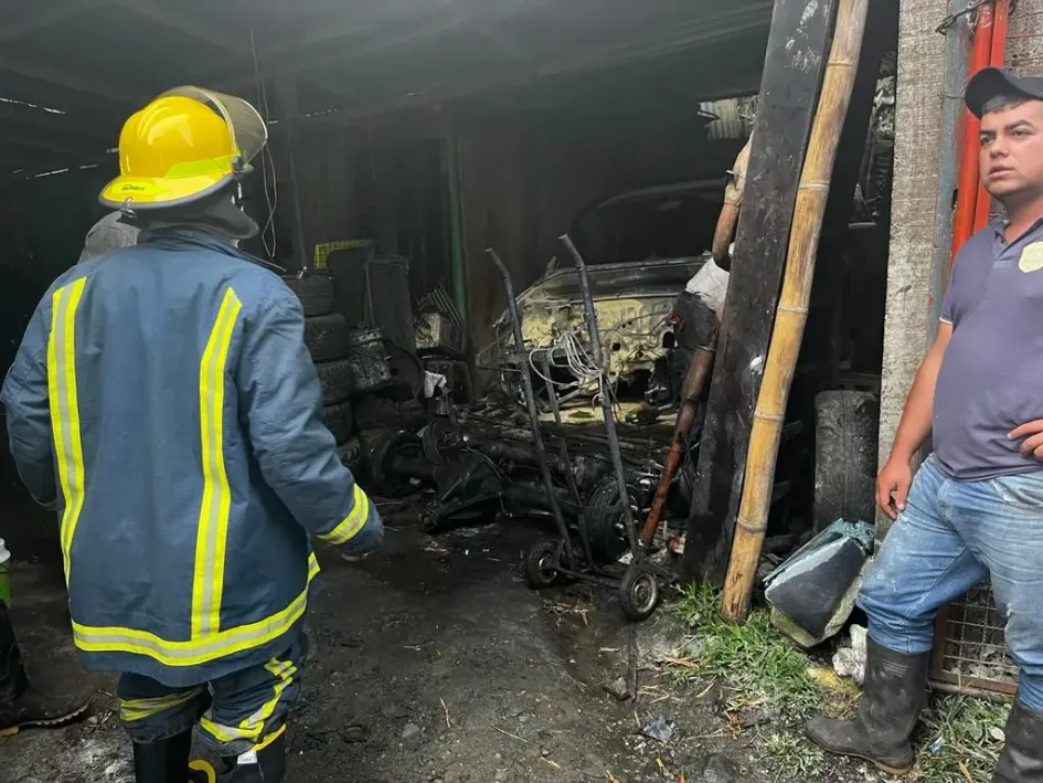 El sitio del incendio en Santa Elena, Marquetalia