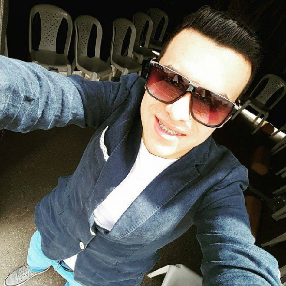 El cantante expuso su discusión con el comerciante, tema que se hizo viral en redes sociales.