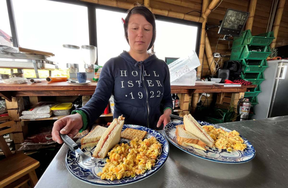 Comercio del volcán Nevado del Ruiz afina oferta para recibir más turistas
