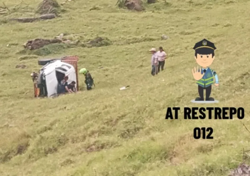 El sitio donde rodó la camioneta en Neira.