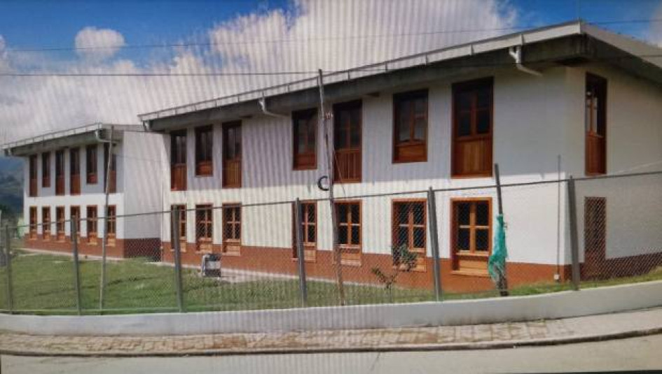 Una meta en Caldas, para este segundo semestre, es inaugurar la nueva sede de la Normal María Escolástica de Salamina (95,55% de avance). Así mismo, de dejar lista una sede en San Juan de Marmato.