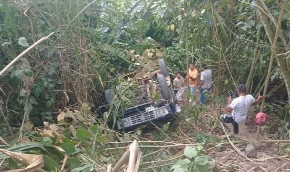 El accidente ocurrió en la vía hacia la vereda El Salado, en el sector de Santa Cecilia. Cinco menores de edad resultaron lesionados.