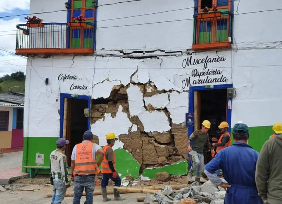 Esta es la casa que presenta riesgo de caerse en Marulanda (Caldas).