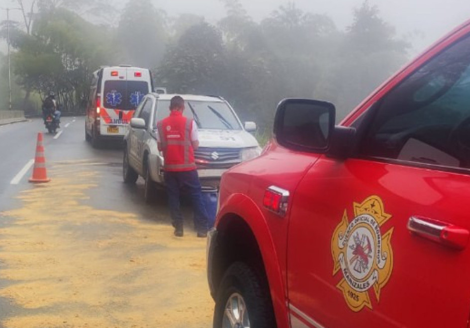 Accidente de tránsito en la doble calzada Manizales - Chinchiná