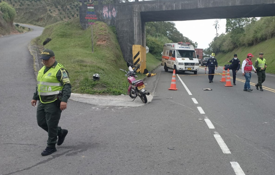 Vía Manizales - Pereira