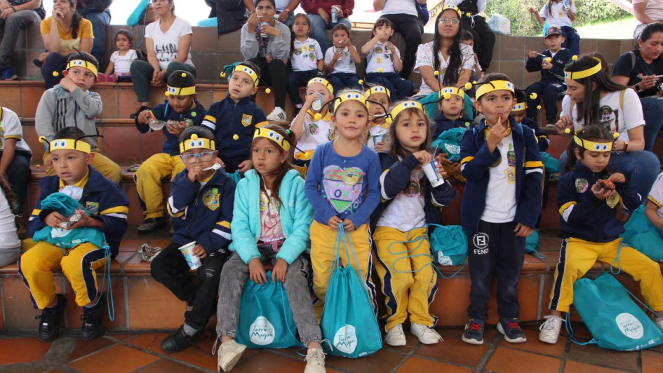 Las abejas se robaron la atención de los participantes.