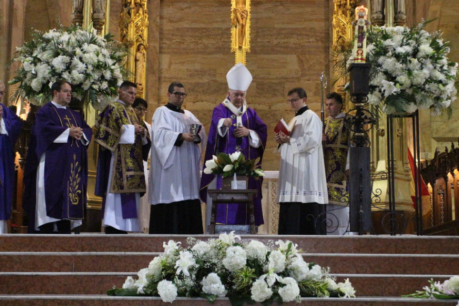 Exequias de Nicolás Restrepo Escobar