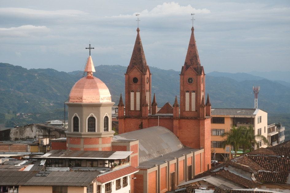 El templo de Santa Bárbara es el más antiguo de Anserma.
