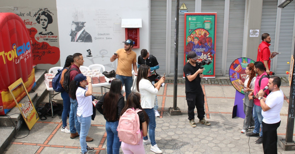Estudiantes de la Universidad de Caldas participaron ayer en la jornada de socilización de la Política de Gratuidad, que adelanta el Ministerio de Educación por ciudades.