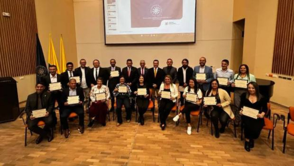 Un apoyo económico recibirán 33 docentes ocasionales de la Universidad de Caldas para adelantar estudios de doctorado.