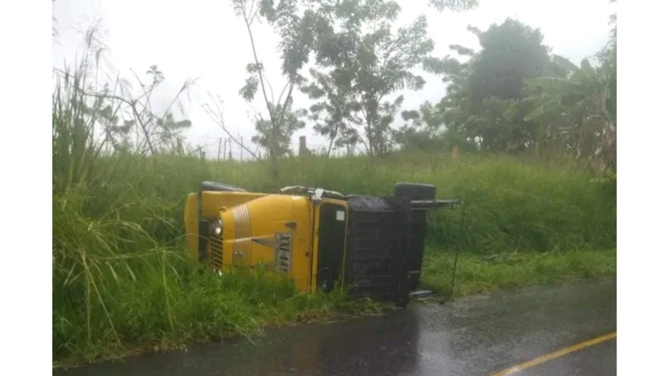 El accidente ocurrió en la vía a la vereda Floresta de Chinchiná.