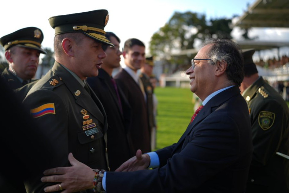 El presidente, Gustavo Petro, este martes durante la ceremonia de ascensos de coroneles a generales de la Policía Nacional que se cumplió en la Escuela de Cadetes General Santander en Bogotá.
