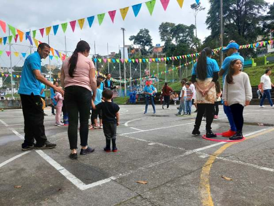 Las actividades recreativas en Manizales invitan a que los padres lleven a sus hijos a disfrutar en diversos escenarios rurales y urbanos. Incluye eventos para toda la familia. 
