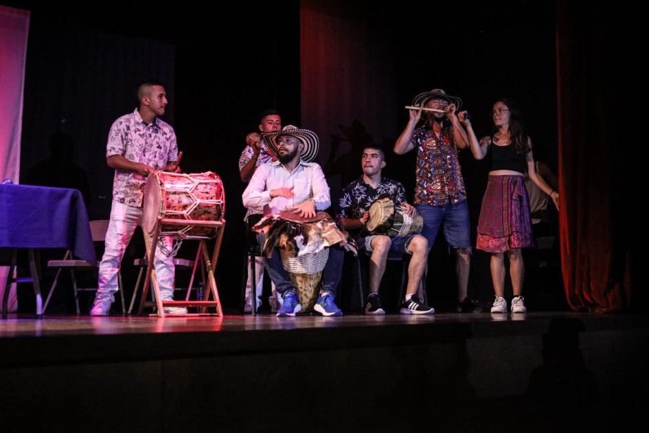 La agrupación folclórica de la Casa de la Cultura de Villamaría expuso su talento en Playa del Carmen (México). Interpretaron ritmos colombianos en el Festival Internacional de Bamba por la Playa.