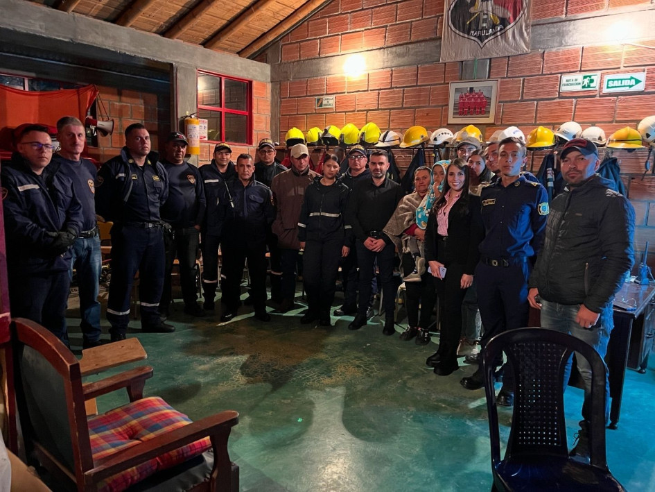 Los asistentes asisten cada 15 días a las capacitaciones. Participan también personas de Salamina. El curso dura tres meses. 