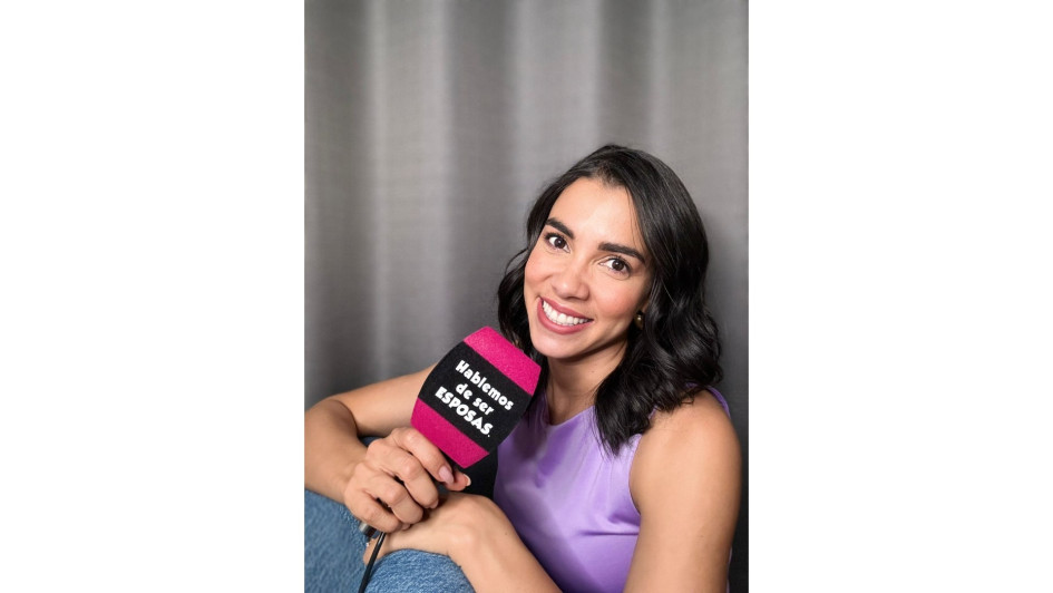 La actriz y conferencista, Lina Balvuena. 