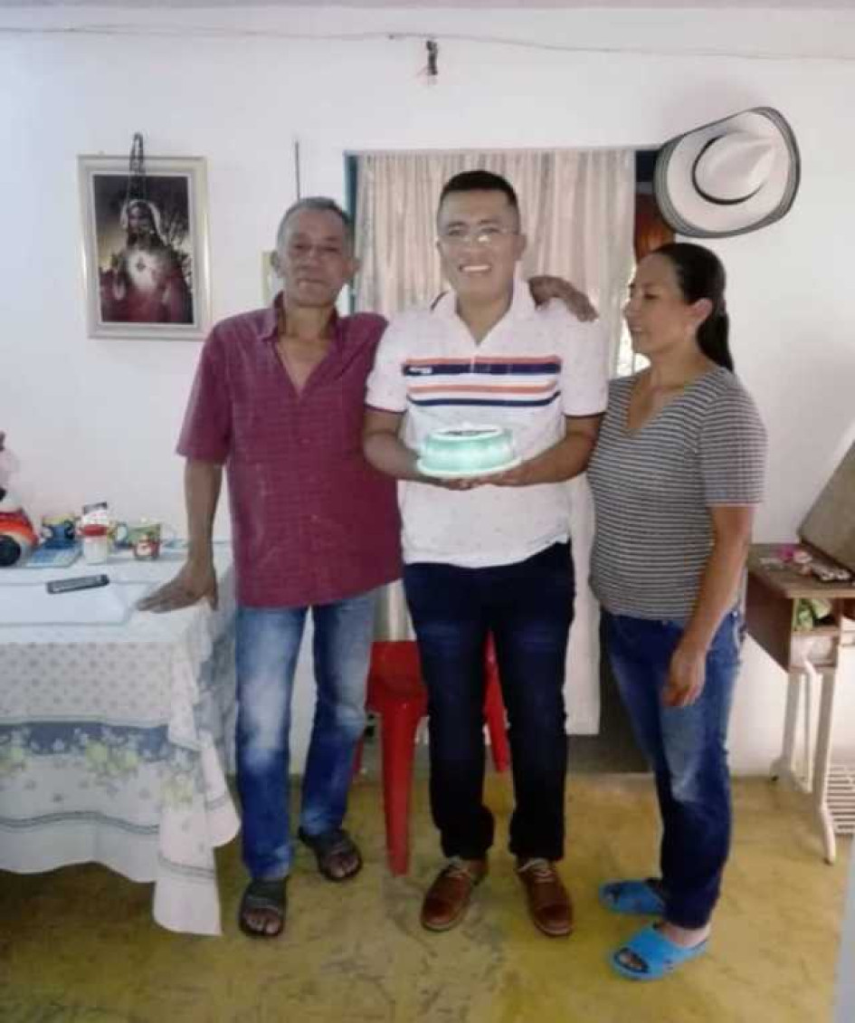 -Las víctimas, César Augusto Díaz Tapasco y sus padres, Serafín Díaz Guevara y María Gabriela Tapasco Bueno