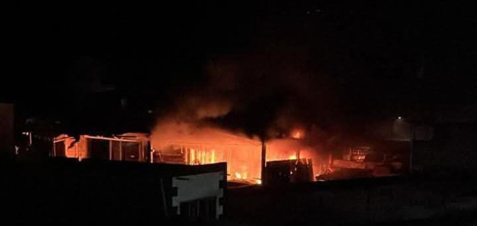 El incendio fue de madrugada.