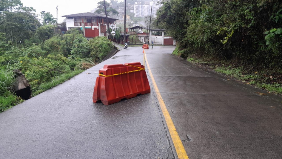 Tramo cerrado en la vía Neira - Manizales. 