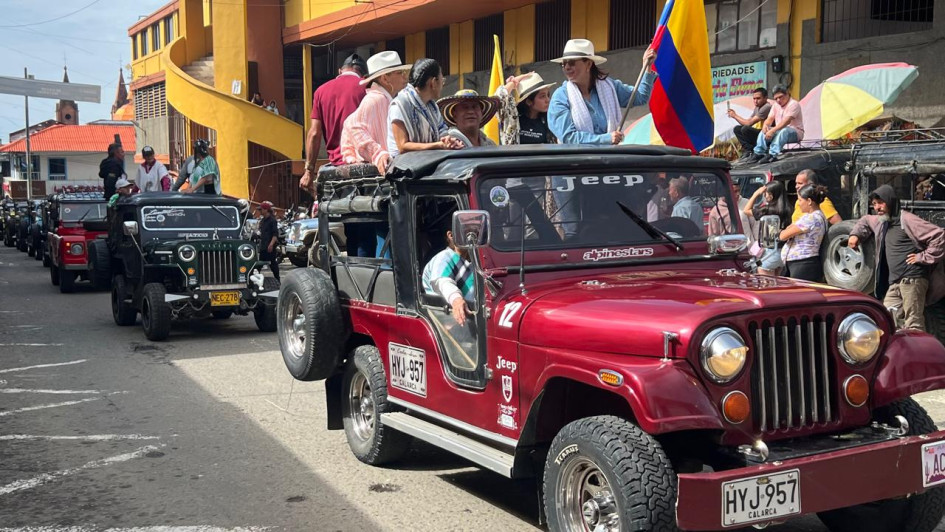 Desfile de camperos en Anserma (Caldas).