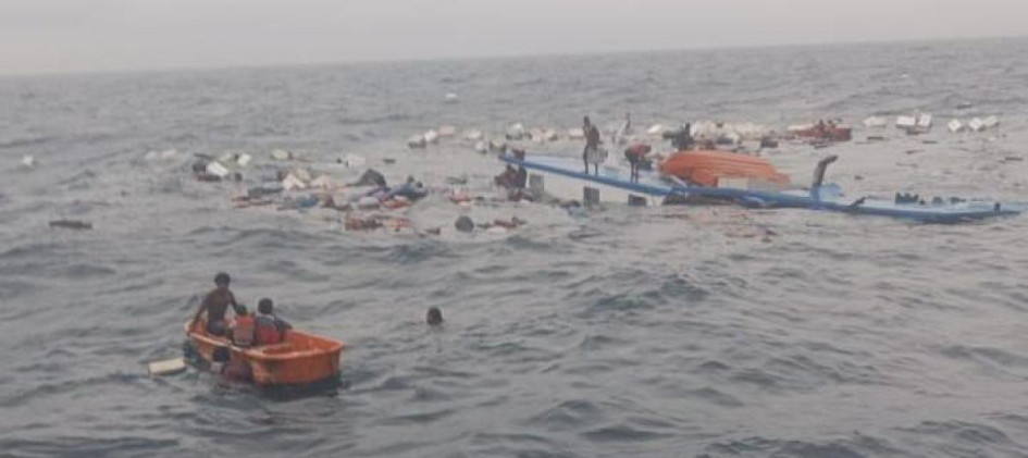 La embarcación 'Fran Luis' naufragó en el Pacífico. 