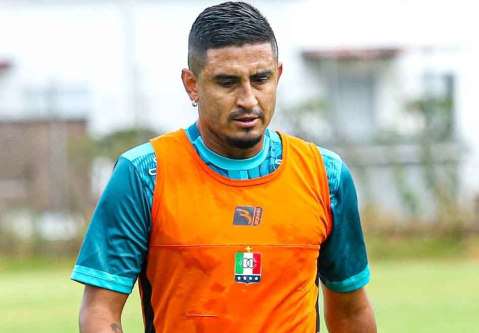 El defensor central Jerson Malagón podría ser titular el sábado ante Fortaleza en el inicio de la Liga para el Once Caldas. Hoy se define el 11 inicialista.