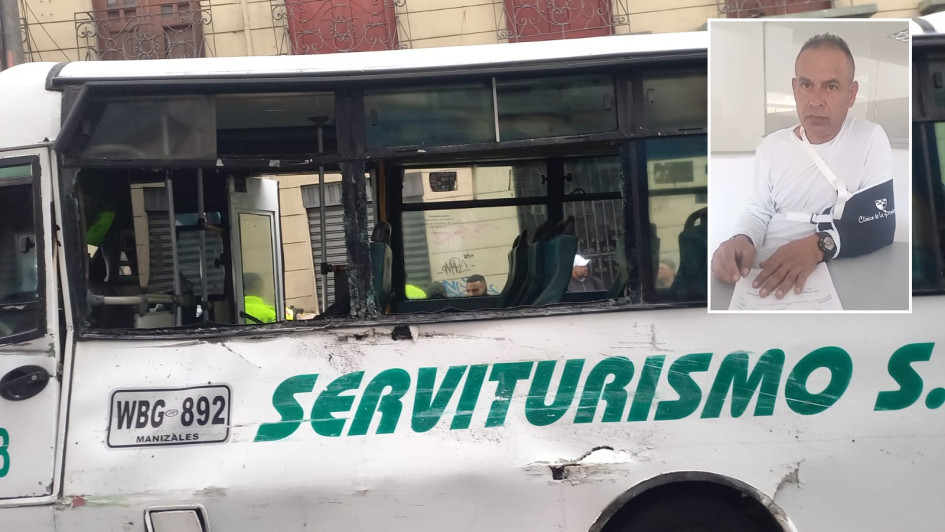 Así quedó el colectivo. Así quedó el colectivo.