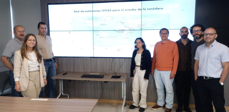 Universidad de Manizales lidera la geodesia con nueva estación satelital Primera estación geodésica en Colombia: Innovación en monitoreo del terreno