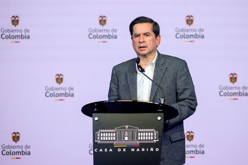 Juan Fernando Cristo salió del Ministerio del Interior este año y fue reemplazado por Armando Benedetti. Juan Fernando Cristo salió del Ministerio del Interior este año y fue reemplazado por Armando Benedetti.