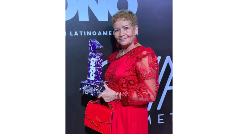 Aleida Gaviria, más conocida como La Abuela y exparticipante del reality show La Casa de Los Famosos del canal RCN, es oriunda de Chinchiná (Caldas). Aleida Gaviria, más conocida como La Abuela y exparticipante del reality show La Casa de Los Famosos del canal RCN, es oriunda de Chinchiná (Caldas).