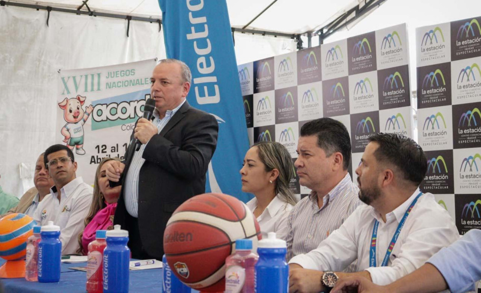 Presentación con las primeras autoridades de Ibagué y Tolima con los directivos de Acord Colombia. Presentación con las primeras autoridades de Ibagué y Tolima con los directivos de Acord Colombia.