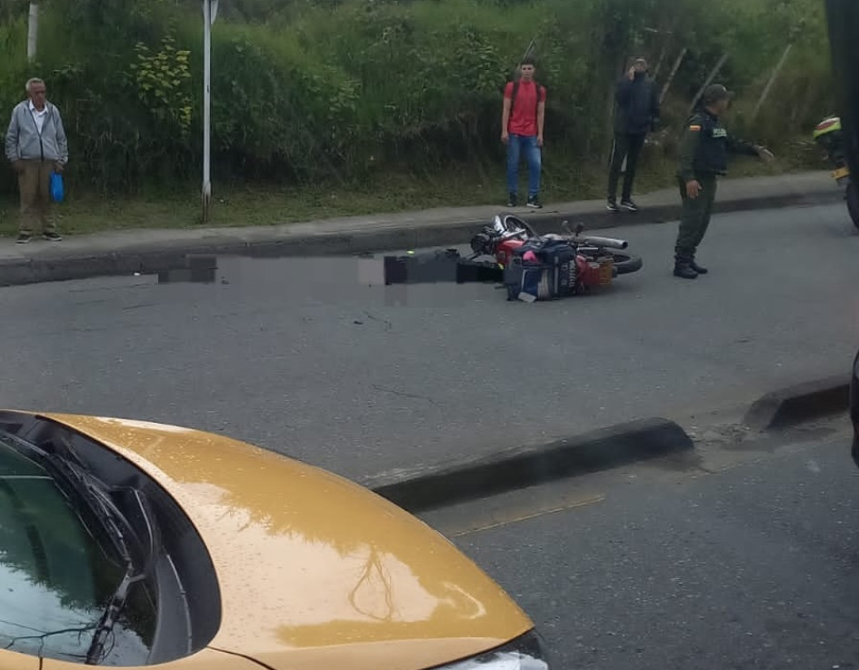 El ciudadano accidentado en el sector de Arrayanes permanece en delicado estado de salud. El ciudadano accidentado en el sector de Arrayanes permanece en delicado estado de salud.