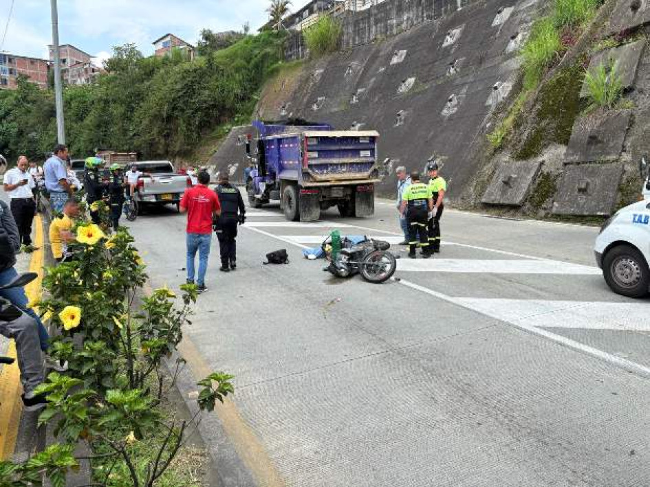 A la fallecida en el accidente de este jueves la identificaron como Gladys Martínez Ceballos. A la fallecida en el accidente de este jueves la identificaron como Gladys Martínez Ceballos.