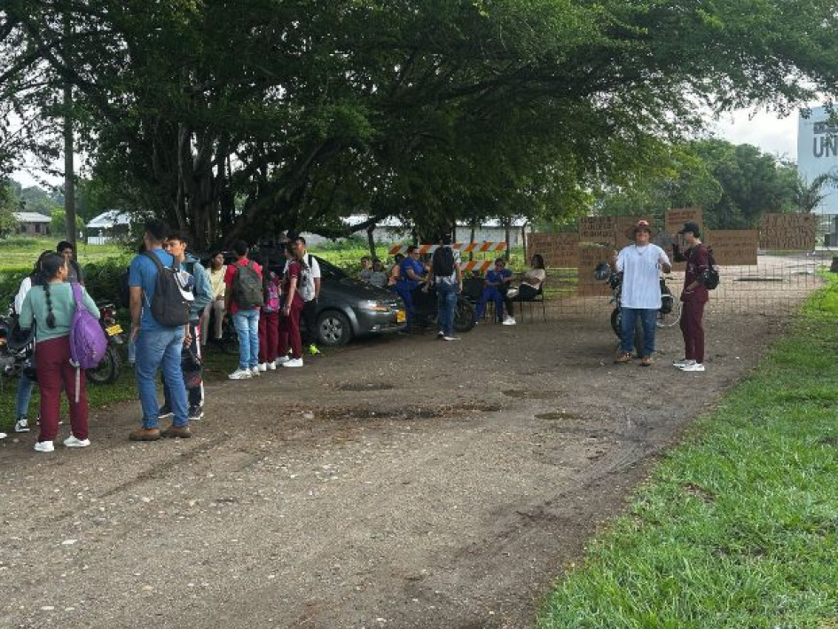 Foto I Cortesía para LA PATRIA En una semana, estudiantes de la U. de Caldas sede Magdalena Centro, en La Dorada, han adelantado bloqueos en la institución y en la vía nacional. Foto I Cortesía para LA PATRIA En una semana, estudiantes de la U. de Caldas sede Magdalena Centro, en La Dorada, han adelantado bloqueos en la institución y en la vía nacional.