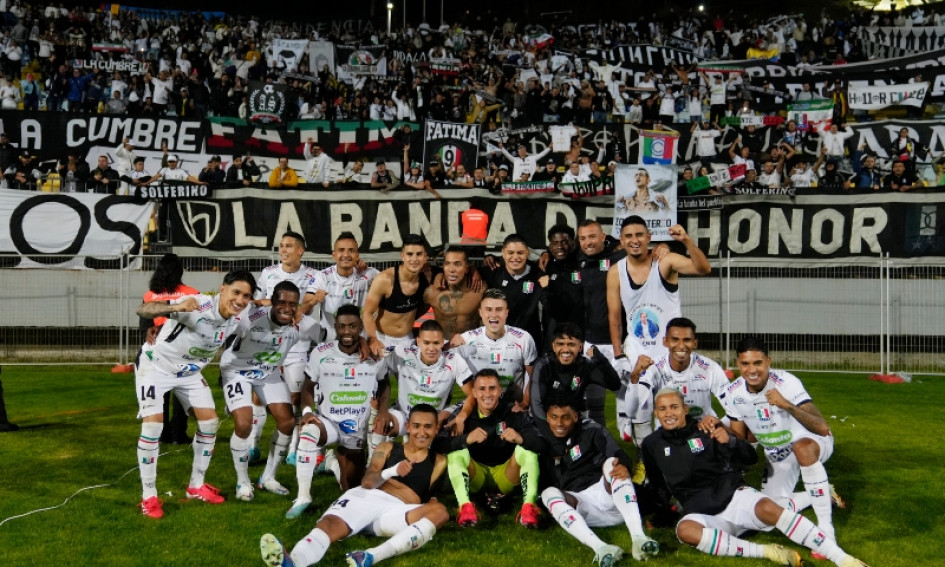 Los jugadores de Once Caldas celebran tras ganarle ante Unión Española en el partido de la fase de grupos de la Copa Sudamericana.