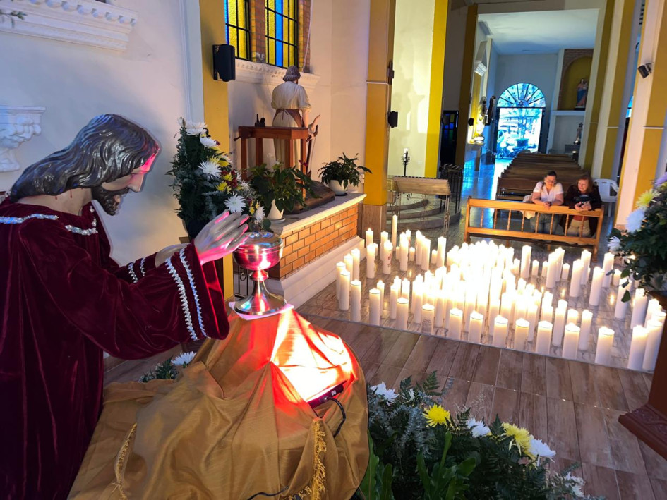 Santo Monumento en el Templo Niño Jesús de Praga en el barrio Estambul de Manizales.
