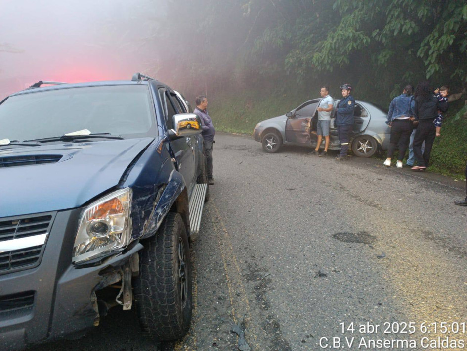 Accidente de tránsito en la Troncal de Occidente este lunes, 14 de abril.