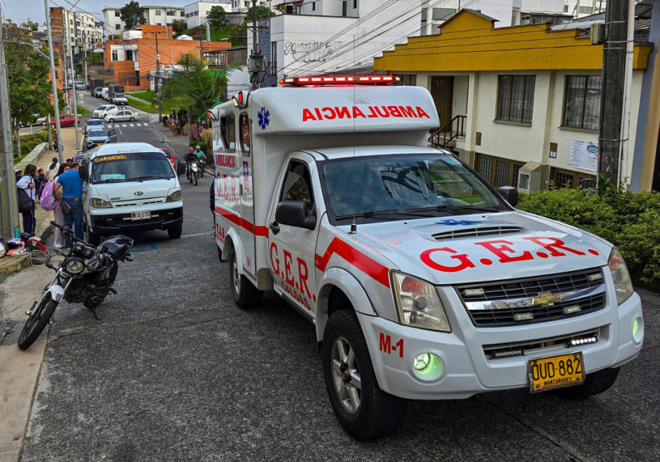 Al menor lesionado le prestaron primeros auxilios y lo llevaron a un hospital de Manizales.