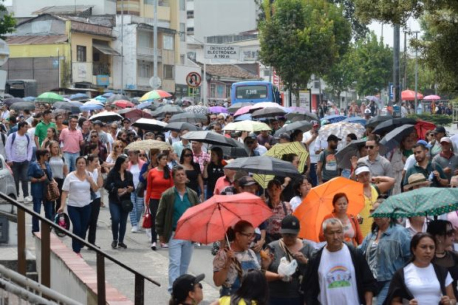 FOTO Archivo I LA PATRIA  El 15 de mayo ha sido la fecha tradicional para celebrar el Día del Maestro ec Caldas y el resto de Colombia. Este año el reconocimiento quedó para este viernes 2 de mayo, de acuerdo con circulares de las secretarías de Edcuación de Manizales y del departamento.