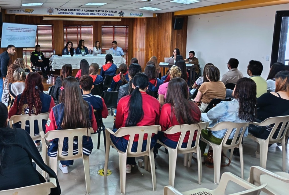 Los participantes del Foro Educativo Institucional de la ENAE compartieron experiencias sobre inclusión, cuidado y sostenibilidad en la formación educativa.
