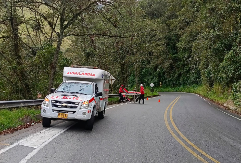 Accidente en vía al Magdalena