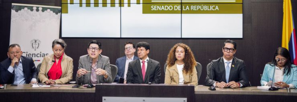 El Gobierno Nacional acompañará el trámite legislativo de esta iniciativa, con el objetivo de entregar al país un marco normativo que posicione a Colombia en las discusiones globales sobre inteligencia artificial. 