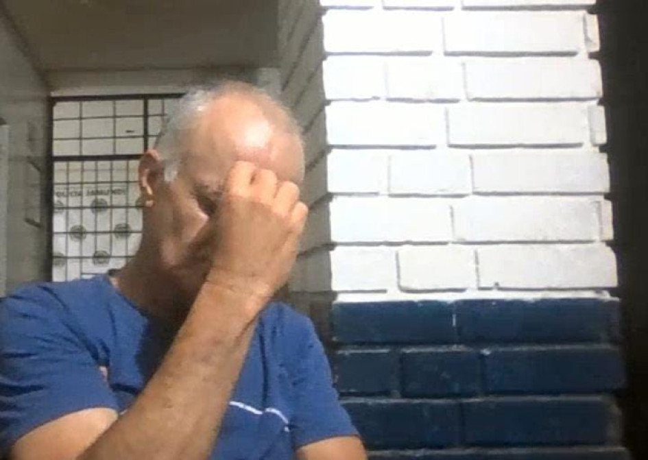 Foto| LA PATRIA  El detenido, en la audiencia. La pena será de 21 años y 3 meses si lo vencen en juicio.