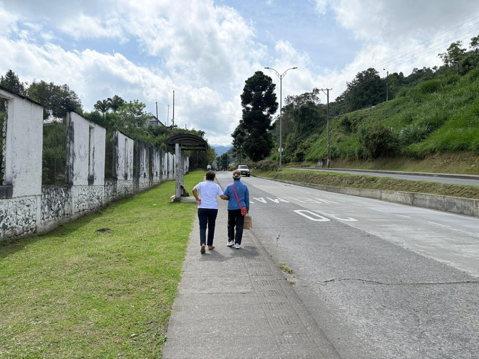 Aunque la ciudadana asegura que fueron varios afectados, la Policía niega que se haya efectuado alguna actividad con lacrimógenos.