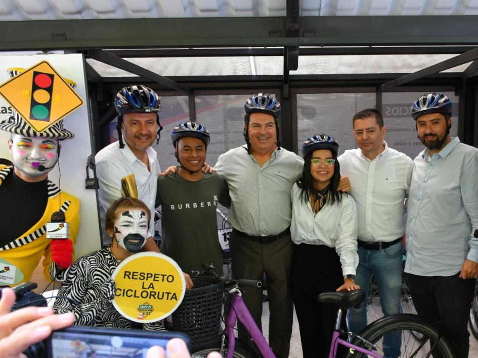 Inauguran estación del sistema de bicicletas públicas en la Universidad Tecnológica de Pereira cerca a la estación del Megacable en la Julita