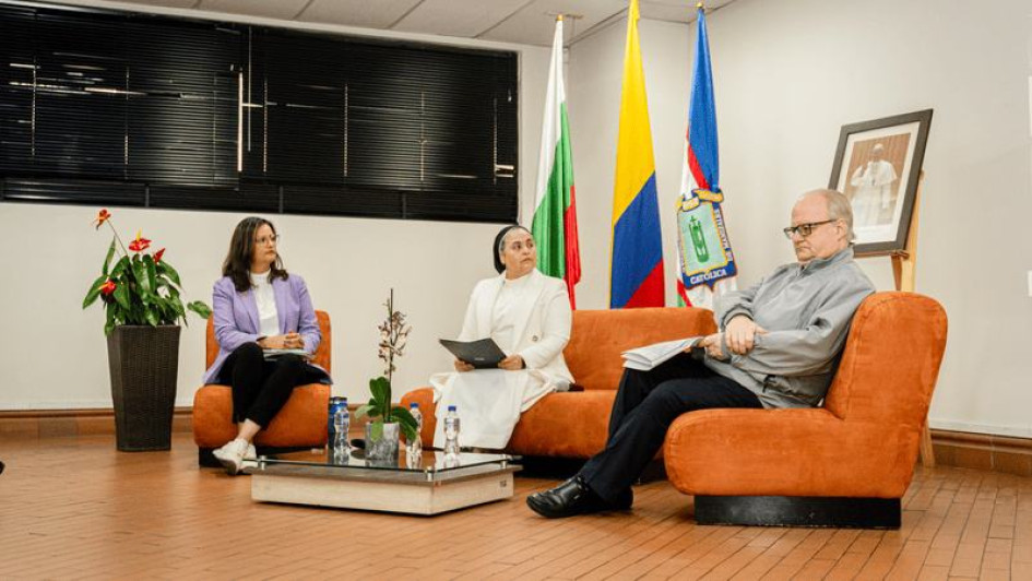 La Universidad Católica de Manizales reflexión sobre los principales aportes del Papa Francisco. 